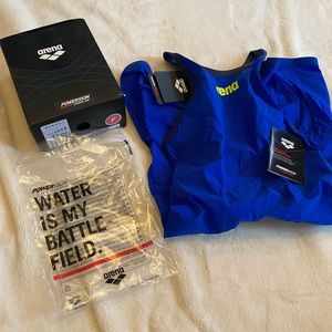 Arena Powerskin Carbon Air2 Kneeskin size 24 NWT